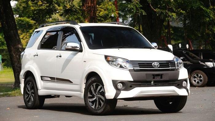 Cek Daftar Harga Mobil Bekas Toyota Rush Tahun 2012 per Desember 2025