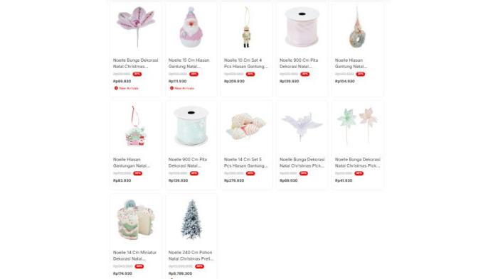 Pernak pernik pohon natal tema Jolly Candyland di Azko | Official Azko