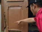 4 Cara Menghilangkan Rayap di Pintu Rumah dengan Mudah, Kamu Wajib Tahu 