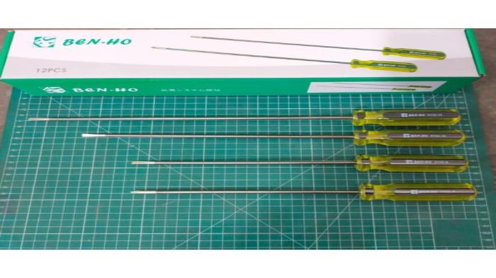 Alat untuk Menyetel Karburator