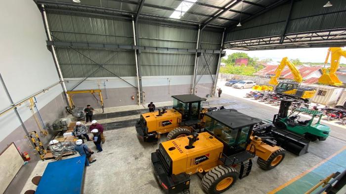 Gudang Penyimpanan Alat Berat