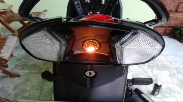 Lampu Belakang Motor