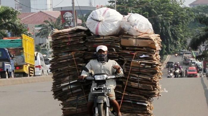 Membawa Beban Berlebih