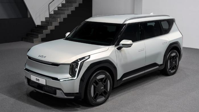 Mobil SUV Listrik Jadi Primadona, Ini Alasan di Balik Popularitasnya