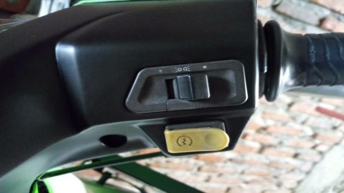 Tombol Elektrik Starter Motor