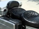 5 Pilihan Bahan Jok Motor Terbaik untuk Kenyamanan Berkendara dan Cara Membersihkannya