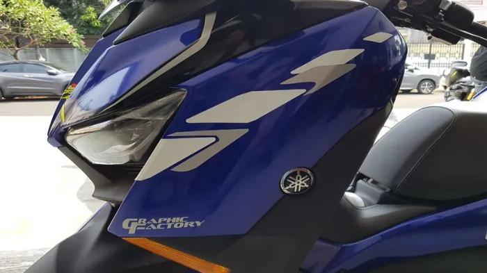 8 Tips Merawat Lapisan Stiker di Bodi Motor agar Tetap Awet dan Mengkilap