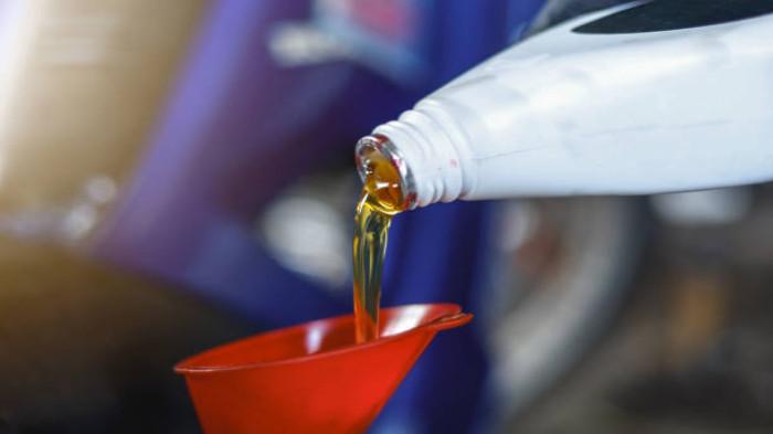 Gunakan Oli yang Sesuai