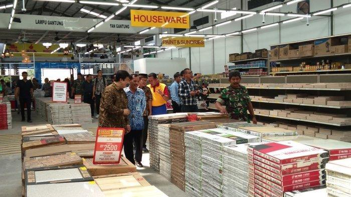 Ilustrasi Toko Bangunan dengan Skala yang Besar. (Tribunnews.com)