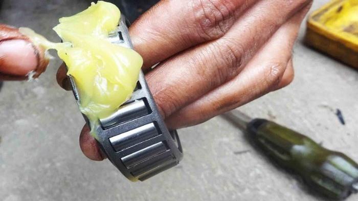 Lumasi Komponen Penting