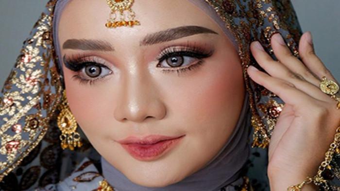 Memastikan Tampilan Fotogenik di Kamera