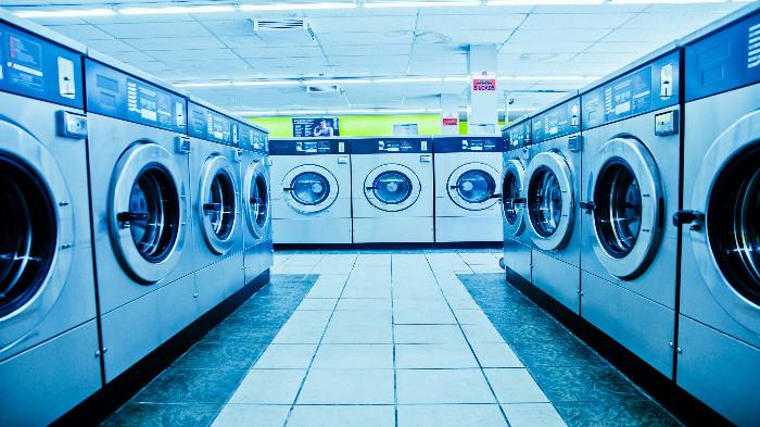 Merawat Mesin Laundry