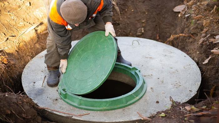 Pembersihan dan Perawatan Septic Tank