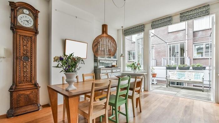 Rumah dengan pencahayaan alami yang optimal | foto wirestock