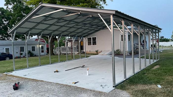 Ilustrasi Carport yang Terbuat Dari Besi. (americansteelinc.com)
