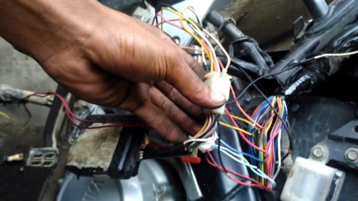 Pasang Alarm dan GPS Tracker untuk Keamanan Tambahan