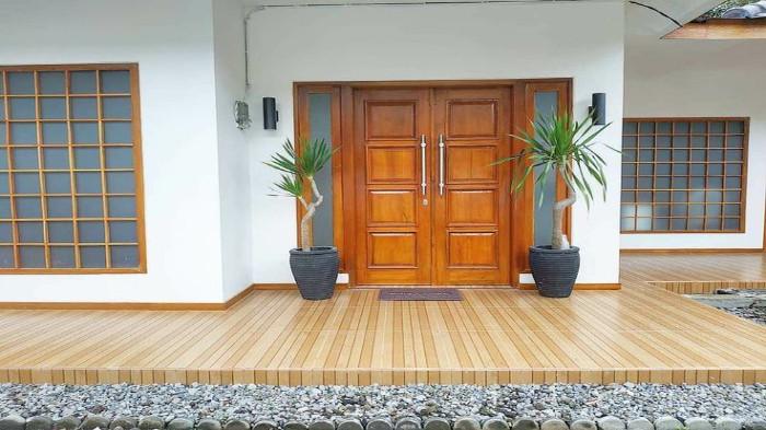 5 Inspirasi Desain Pintu Utama Rumah Bergaya Modern