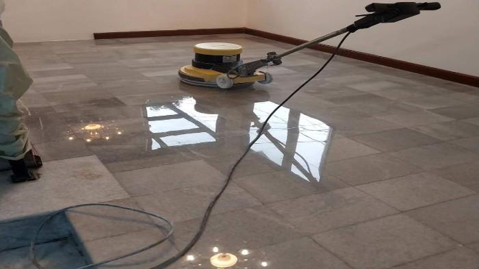 Lakukan Proses Pemolesan dan Sealing Secara Berkala