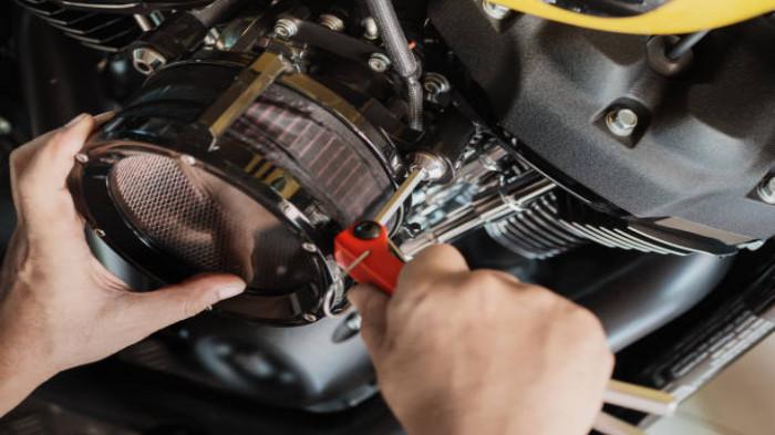 Periksa dan Bersihkan Filter Udara