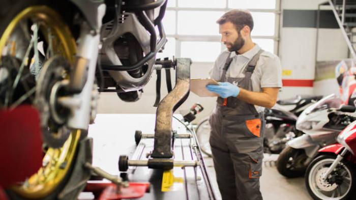 Servis Rutin dan Balancing Roda