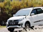 3 Pilihan Mobil Toyota Rush 2007, Cek Harga Bekasnya per Juni 2025