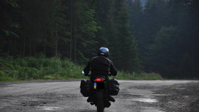 Jalan Rusak dan Berlubang