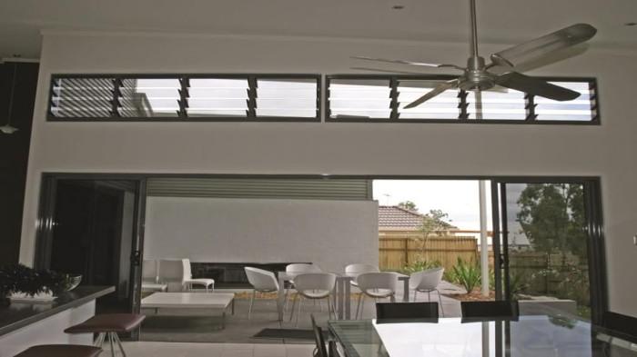 Menambahkan Celah Ventilasi dan Kisi-Kisi Permanen