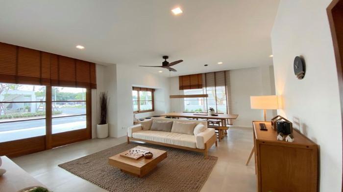 Permainan Warna Cat, Material, dan Pencahayaan