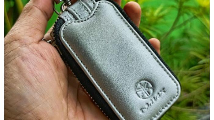 Ilustrasi gantungan remote keyless motor. (shopee.co.id)