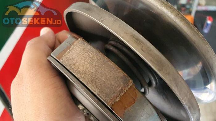 Ilustrasi kampas ganda yang menipis. (gridoto.com)