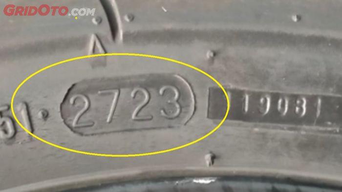 Ilustrasi kode produksi pada ban motor. (gridoto.com)