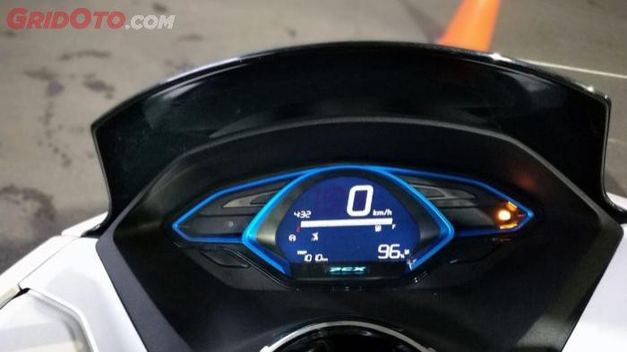 Ilustrasi speedometer yang dipasang anti-UV. (gridoto.com)