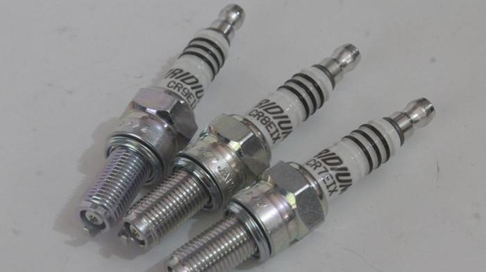 Ilustrasi material busi berkualitas. (gridoto.com)