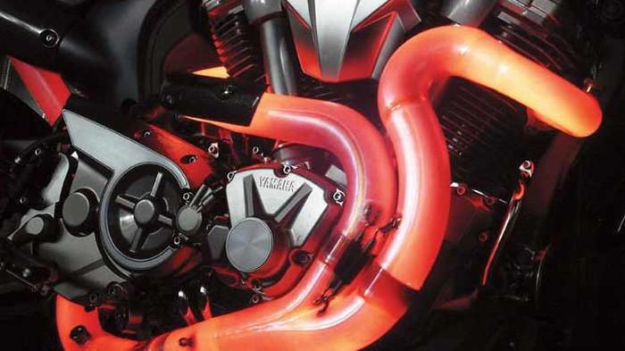 Ilustrasi mesin motor overheat dikarenakan membawa beban terlalu berat. (kompas.com)