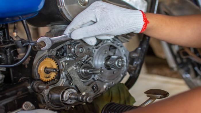 4 Rahasia Perawatan Mesin Motor yang Bikin Performa Tetap Maksimal
