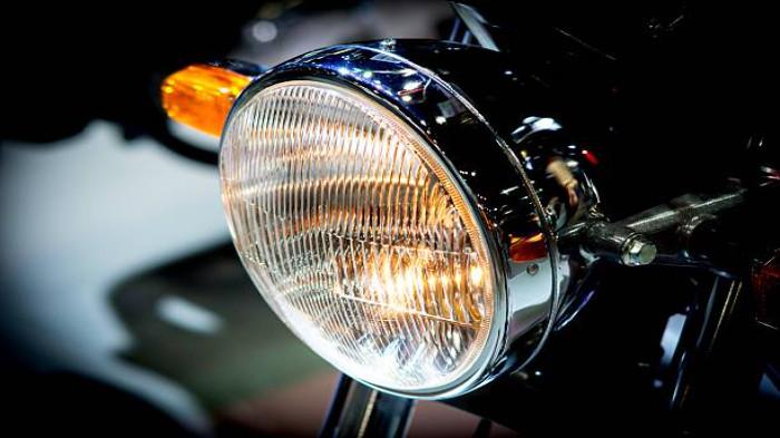 Dari Aki Lemah hingga Kabel Bermasalah, Ini 5 Penyebab Lampu Motor Redup dan Kurang Terang