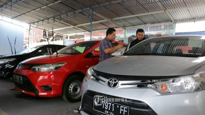 Ilustrasi pengecekan inspeksi mobil eksterior maupun interior. (tribunjualbeli.com) 