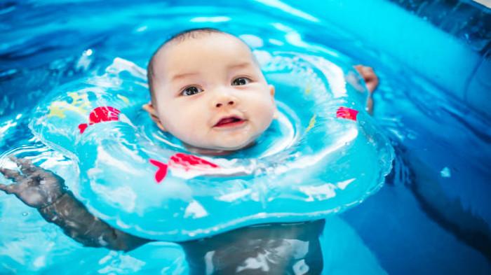 Kolam Renang Bayi