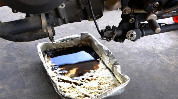 Oli Mesin Cepat Habis 