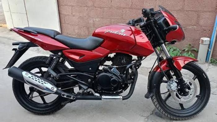 Cek Harga Motor Bekas Bajaj Pulsar 180 Tahun 2007&ndash;2013 per Februari 2026 Wilayah Solo