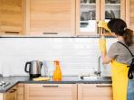 5 Langkah Mudah Membersihkan Dapur Setelah Acara Lebaran di Rumah
