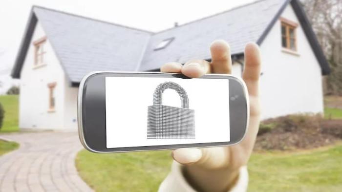 5 Tips Menjaga Keamanan Rumah Saat Ditinggal Tarawih di Bulan Ramadan