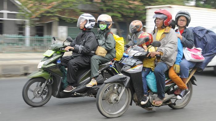 7 Barang Wajib yang Harus Dibawa saat Mudik Naik Motor