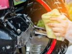 4 Risiko Mencuci Motor Menggunakan Air Hujan, Bisa Bikin Rusak