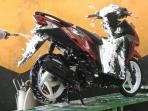 7 Langkah Mudah Cuci Motor Matic Agar Selalu Tampak Baru