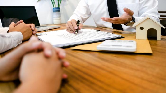 7 Panduan Lengkap Gadai AJB Rumah di Bank & Pegadaian