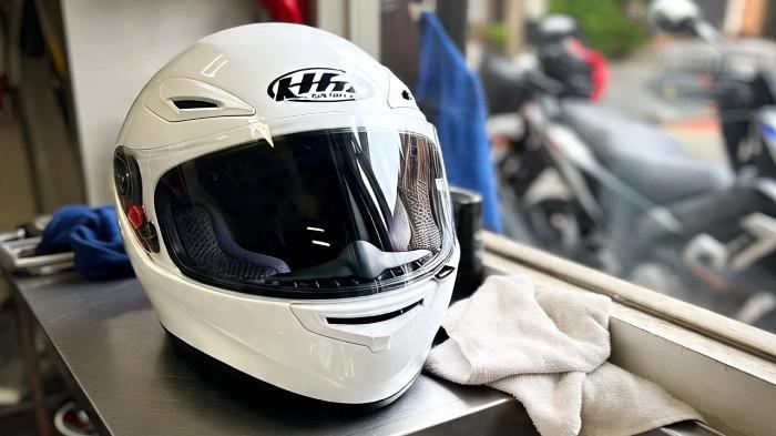 4 Manfaat Menggunakan Jasa Cuci Helm untuk Menjaga Kebersihan dan Ketahanan Helm