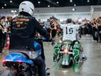 Harley-Davidson Tampilkan Road Glide Godzilla dan Sportster S Custom di Thailand