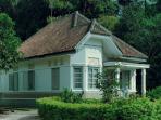 5 Cara Mempercantik Rumah Tua agar Tampil Lebih Elegan dan Modern