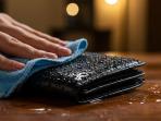5 Cara Merawat Dompet Kulit agar Tidak Cepat Jamuran